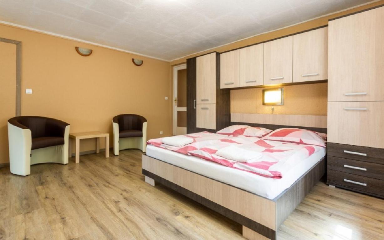 Visegrád Vendégház-Apartman Exterior foto